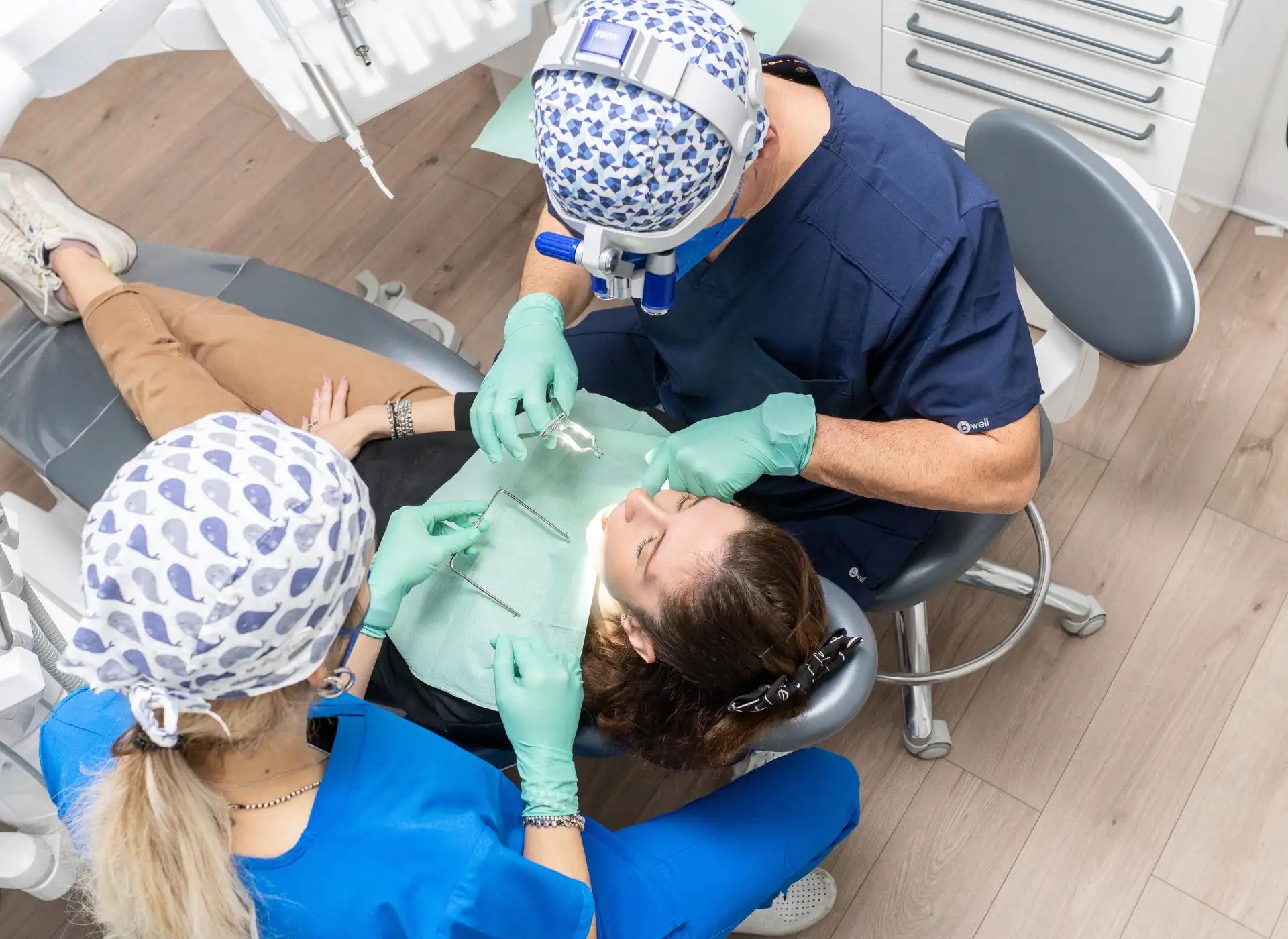 Studio dentistico a Castellarano - Differenza tra faccette dentali e sbiancamento