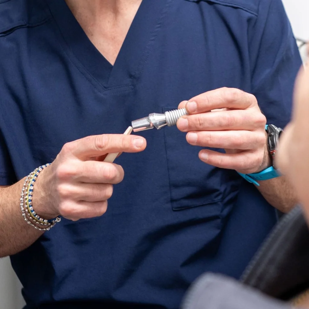 Impianto dentale a Fiorano Modenese